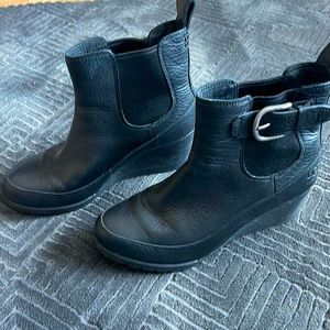 Genuine Ugh leather boots